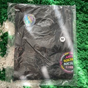 Antisocial social club exclusive member T/shirt
